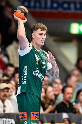 Goeppingen, Germany, 19 05 25 Victor Klöve FRISCH AUF Göppingen in action, on the ball, single action during the Daikin Handball Bundesliga match between FRISCH AUF Goeppingen vs Füchse Berlin at EWS Arena on May 19, 2025 in Goeppingen, Germany Photo by Harry Langer DeFodi Images Goeppingen, Germany, 19 05 25 Victor Klöve FRISCH AUF Göppingen controls the Ball during the Daikin Handball Bundesliga match between FRISCH AUF Goeppingen vs Füchse Berlin at EWS Arena on May 19, 2025 in Goeppingen, Germany Photo by Harry Langer DeFodi Images Photo by Harry Langer DeFodi Images