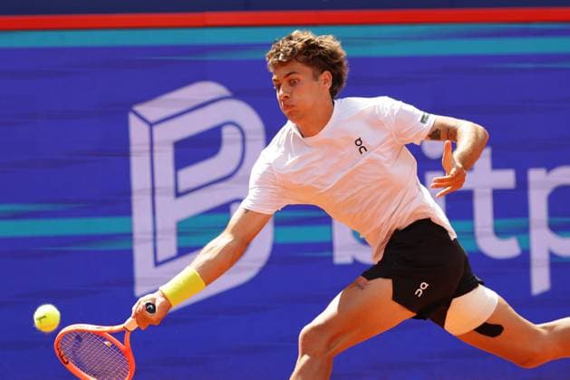 GER, Hamburg, xFSx, ATP 500 , Mens Tennis Tournament Bitpanda Hamburg Open 2025, Sixteenth Final 20 05 2025 Flavio Cobolli ITA plays a forehand Copyright: HMBxMedia FernandoxSoares