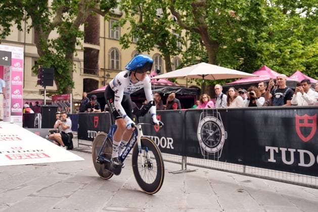 Affini Edoardo of Team Visma Lease A Bike during the stage 10 of the Giro d™Italia from Lucca to Pisa Tudor ITT (Individual Time Trial), Italy - Tuesday, May 20, 2025. - cycling.  Copyright: xMassimoxPaolone LaPressex