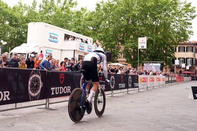 Affini Edoardo of Team Visma Lease A Bike during the stage 10 of the Giro d™Italia from Lucca to Pisa Tudor ITT (Individual Time Trial), Italy - Tuesday, May 20, 2025. - cycling.  Copyright: xMassimoxPaolone LaPressex
