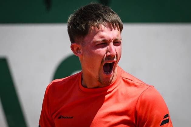 May 20, 2025, Paris, France, France: Ugo BLANCHET of France celebrates his point during the second qualifying day of Roland-Garros 2025, French Open 2025, Grand Slam tennis tournament at Roland-Garros Stadium on May 20, 2025 in Paris, France. Paris France - ZUMAm308 20250520_zsp_m308_034 Copyright: xMatthieuxMirvillex