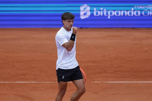 GER, Hamburg, xFSx, ATP 500 , mens tennis tournament Bitpanda Hamburg Open 2025, sixteenth final 20 05 2025 Flavio Cobolli ITA winner fist, cheer Copyright: HMBxMedia FernandoxSoares