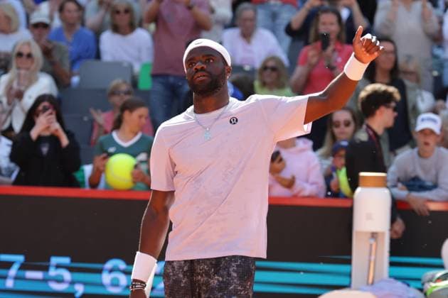 GER, Hamburg, xFSx , ATP 500 , Mens Tennis Tournament Bitpanda Hamburg Open 2025, Sixteenth Final 20 05 2025 Frances Tiafoe USA winner fist, jubilant wins the match against Yunchaokete Bu CHN Copyright: HMBxMedia FernandoxSoares