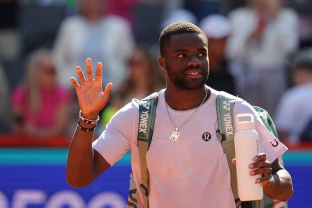 GER, Hamburg, xFSx , ATP 500 , Mens Tennis Tournament Bitpanda Hamburg Open 2025, Sixteenth Final 20 05 2025 Frances Tiafoe USA says goodbye to the audience Copyright: HMBxMedia FernandoxSoares