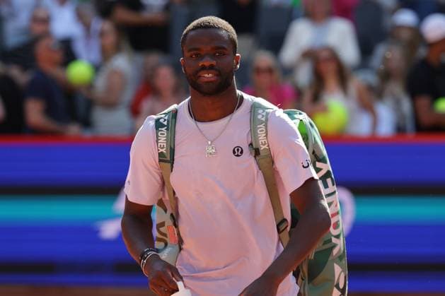 GER, Hamburg, xFSx , ATP 500 , Mens Tennis Tournament Bitpanda Hamburg Open 2025, Sixteenth Final 20 05 2025 Frances Tiafoe USA says goodbye to the audience Copyright: HMBxMedia FernandoxSoares