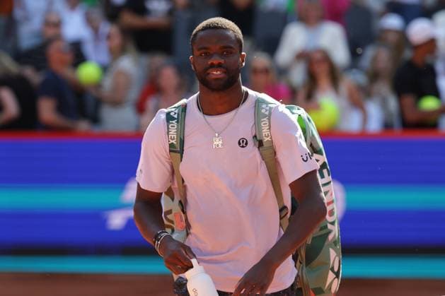 GER, Hamburg, xFSx , ATP 500 , Mens Tennis Tournament Bitpanda Hamburg Open 2025, Sixteenth Final 20 05 2025 Frances Tiafoe USA says goodbye to the audience Copyright: HMBxMedia FernandoxSoares