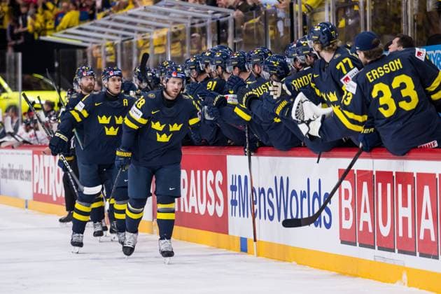 250520 Elias Lindholm of Sweden celebrates after 1 1 during the 2025 IIHF Ice Hockey World Championship group stage game between Sweden and Canada on May 20, 2025 in Stockholm Photo Joel Marklund BILDBYRAN kod JM JM0689 ishockey ice hockey ishockey vm 2025 vm 2025 iihf world championship sverige sweden kanada canada bbeng gruppspel jubel  Copyright: JOELxMARKLUND BB250520JM010