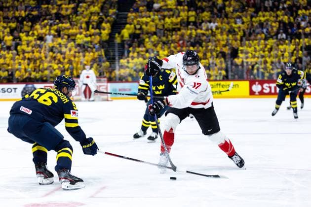 Ice hockey, Eishockey - IIHF WC 2025 STOCKHOLM,SWEDEN,20.MAY.25 - ICE HOCKEY - IIHF Ice Hockey World Championship, WM, Weltmeisterschaft 2025, group stage, Sweden vs Canada. Image shows Will Cuylle (CAN).  GEPAxpictures xMaticxKlansek