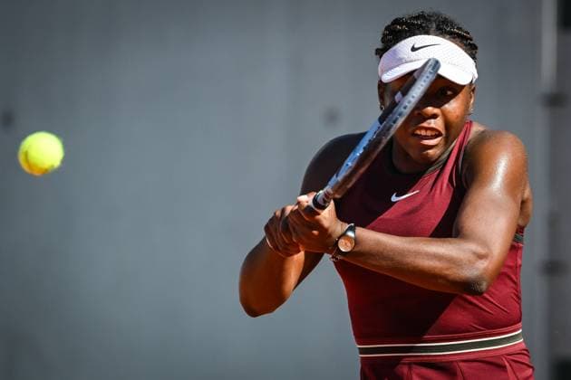 May 20, 2025, Paris, France, France: Daphnee MPETSHI PERRICARD of France during the second qualifying day of Roland-Garros 2025, French Open 2025, Grand Slam tennis tournament at Roland-Garros Stadium on May 20, 2025 in Paris, France. Paris France - ZUMAm308 20250520_zsp_m308_074 Copyright: xMatthieuxMirvillex