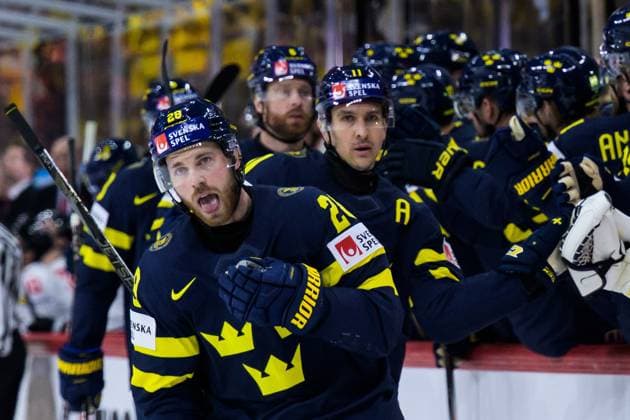 250520 Elias Lindholm of Sweden after scoring the 1 1 goal during the 2025 IIHF Ice Hockey World Championship group stage game between Sweden and Canada on May 20, 2025 in Stockholm Photo Joel Marklund BILDBYRAN kod JM JM0689 ishockey ice hockey ishockey vm 2025 vm 2025 iihf world championship sverige sweden kanada canada bbeng gruppspel  Copyright: JOELxMARKLUND BB250520JM085