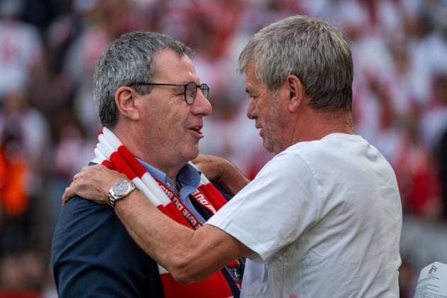 Friedhelm Funkel 1 FC Koeln, Coach and Dr Werner Wolf 1 FC Koeln, President 1 FC Koeln vs 1 FC Kaiserslautern, Football, 2 Bundesliga, Matchday 34, Season 2024 2025, 18 05 2025 DFL REGULATIONS PROHIBIT ANY USE OF PHOTOGRAPHS AS IMAGE SEQUENCES AND OR QUASI VIDEO 1 FC Koeln vs 1 FC Kaiserslautern, Football, 2 Bundesliga, Matchday 34, Season 2024 2025, 18 05 2025 Koeln Copyright: xEibner-Pressefoto JustinxDerondex EP_JDU