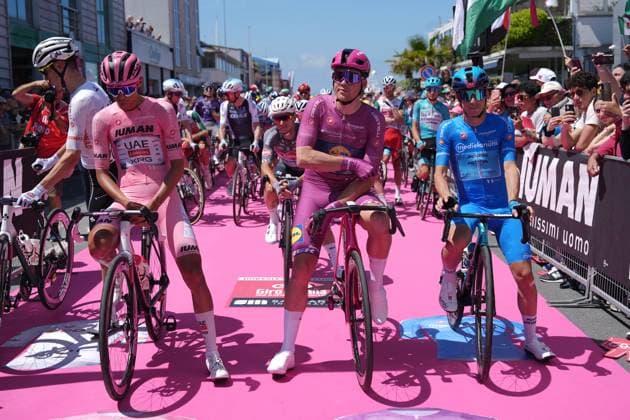 Ayuso Pesquera Juan of Uae Team Emirates Xrg, white jersey, Del Toro Romero Isaac of Uae Team Emirates Xrg, pink jersey, Pedersen Mads of Lidl-Trek, cyclamen jersey, Fortunato Lorenzo of Xds Astana Team, blue jersey, during the stage 11 of the Giro d™Italia from Viareggio to Castelnovo ne Monti, Italy - Wednesday, May 21, 2025. - cycling. Copyright: xGianxMattiaxD Alberto LaPressex