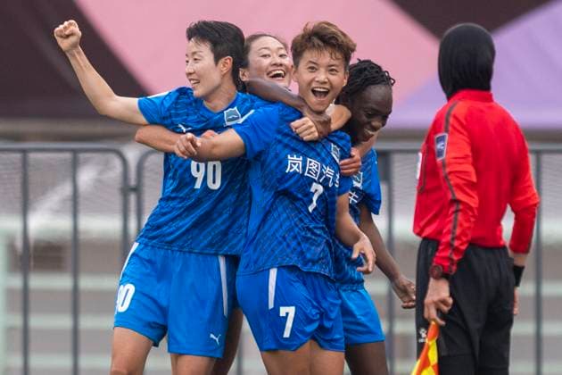 (250521) -- WUHAN, May 21, 2025 -- Wang Shuang (3rd R) of Wuhan Jiangda Women s FC celebrates a goal with teammates during the semifinal between Wuhan Jiangda Women s FC of China and Ho Chi Minh City Women s FC of Vietnam at the 2024 2025 AFC Women s Champions League in Wuhan, China, May 21, 2025. ) (SP)CHINA-WUHAN-FOOTBALL-AFC WOMEN S CHAMPIONS LEAGUE-SEMIFINAL (CN) WuxZhizun 