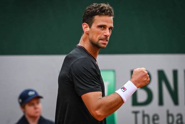 May 21, 2025, Paris, France, France: Stefano NAPOLITANO of Italy celebrates his point during the third qualifying day of Roland-Garros 2025, French Open 2025, Grand Slam tennis tournament at Roland-Garros Stadium on May 21, 2025 in Paris, France. Paris France - ZUMAm308 20250521_zsp_m308_017 Copyright: xMatthieuxMirvillex