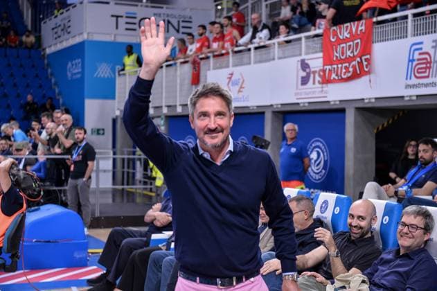 Gianmarco Pozzecco Pallacanestro Germani Brescia - Pallacanestro Trieste LBA Legabasket Serie A Unipol 2024 2025 - Playoff - Quarti di finale - Gara 2 Brescia, 19 05 2024 Foto ClaudioDegaspari Ciamillo-Castoria  Copyright: xClaudioxDegasparix