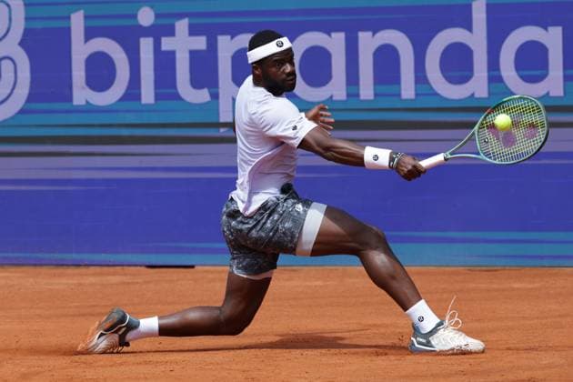 GER, Hamburg, xFSx , ATP 500 , Mens Tennis Tournament Bitpanda Hamburg Open 2025, Round of 16 21 05 2025 Frances Tiafoe USA plays a backhand Copyright: HMBxMedia FernandoxSoares