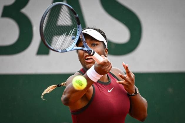 May 21, 2025, Paris, France, France: Daphnee MPETSHI PERRICARD of France during the third qualifying day of Roland-Garros 2025, French Open 2025, Grand Slam tennis tournament at Roland-Garros Stadium on May 21, 2025 in Paris, France. Paris France - ZUMAm308 20250521_zsp_m308_027 Copyright: xMatthieuxMirvillex