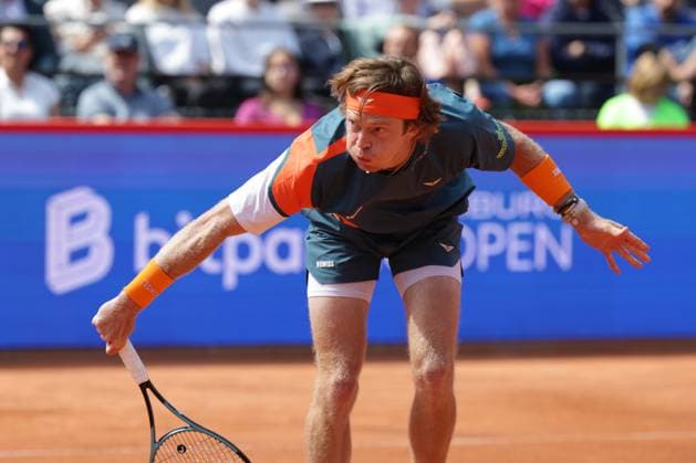 GER, Hamburg, xFSx , ATP 500 , Mens Tennis Tournament Bitpanda Hamburg Open 2025, Round of 16 21 05 2025 Andrey Rublev RUS plays a forehand Copyright: HMBxMedia FernandoxSoares