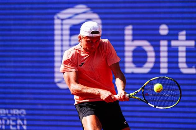 Alexandre Muller FRA GER, Alexander Zverev GER vs Alexandre Muller FRA , Tennis, ATP 500, Bitpanda Hamburg Open, Round of 16, 21 05 2025 GER, Alexander Zverev GER vs Alexandre Muller FRA , Tennis, ATP 500, Bitpanda Hamburg Open, Round of 16, 21 05 2025 Hamburg Copyright: xEibner-Pressefoto MarcelxvonxFehrnx EP_MFN