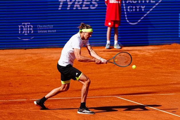 Alexander Zverev GER GER, Alexander Zverev GER vs Alexandre Muller FRA , Tennis, ATP 500, Bitpanda Hamburg Open, Round of 16, 21 05 2025 GER, Alexander Zverev GER vs Alexandre Muller FRA , Tennis, ATP 500, Bitpanda Hamburg Open, Round of 16, 21 05 2025 Hamburg Copyright: xEibner-Pressefoto MarcelxvonxFehrnx EP_MFN