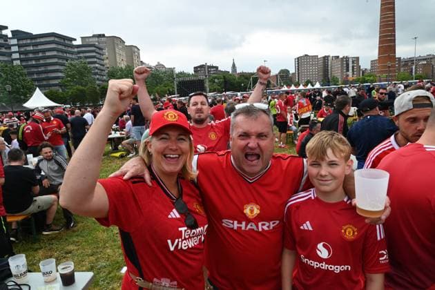 Bilbao prepares for the UEFA Europa League final Ambiente in the Manchester United fan zone before the match between Manchester United and Tottenham on the occasion of the Europa League final, 21 May 2025, in Bilbao, Vizcaya, Basque Country Spain The San Mamés stadium hosts the match between Manchester United and Tottenham that will decide the champion of the European silver division The final is the biggest event held in Bilbao to date 21 MAY 2025 Bilbao, Vizcaya Pais Vasco Bilbao, Vizcaya Pais Vasco Espana  Copyright: xDavidxdexHarox 6738524