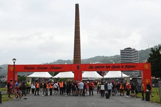 Bilbao prepares for the UEFA Europa League final Ambiente in the Manchester United fan zone before the match between Manchester United and Tottenham on the occasion of the Europa League final, 21 May 2025, in Bilbao, Vizcaya, Basque Country Spain The San Mamés stadium hosts the match between Manchester United and Tottenham that will decide the champion of the European silver division The final is the biggest event held in Bilbao to date 21 MAY 2025 Bilbao, Vizcaya Pais Vasco Bilbao, Vizcaya Pais Vasco Espana  Copyright: xDavidxdexHarox 6738527