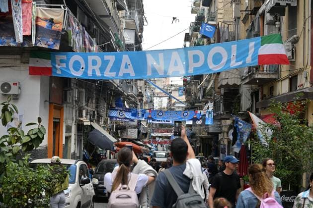Get ready in the historic center for the possible victory of the 4th championship of Napoli football, Italy (Felice De Martino SPP) Copyright: xFelicexDexMartino SPPx spp-en-FeDeMa-DMF_7309
