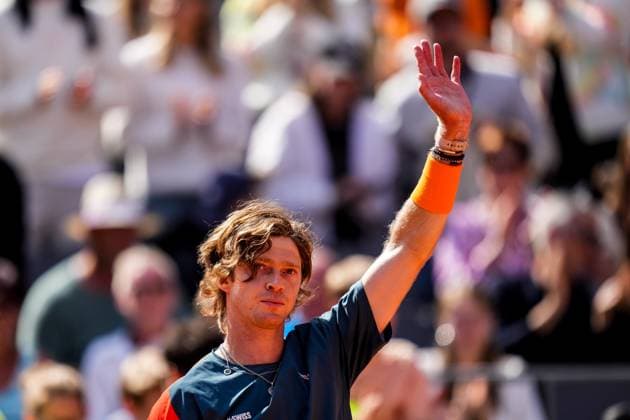 HAMBURG, GERMANY - MAY 21: Andrey Rublev of Russia celebrates victory after his Men s Singles Second Round match against Justin Engel of Germany during Day Five of the Bitpanda Hamburg Open at Am Rothenbaum on May 21, 2025 in Hamburg, Germany. (Photo by Rene Nijhuis) SPO  Copyright: xRenexNijhuis