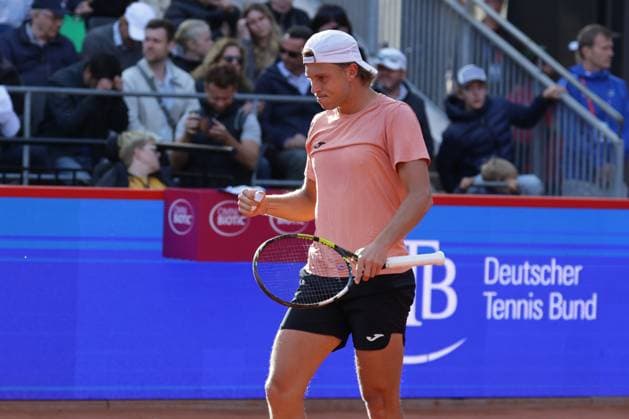 GER, Hamburg, xFSx , ATP 500 , Mens Tennis Tournament Bitpanda Hamburg Open 2025, Round of 16 21 05 2025 Alexandre Muller FRA wins against Alexander Zverev GER Winners fist, jubilation Copyright: HMBxMedia FernandoxSoares