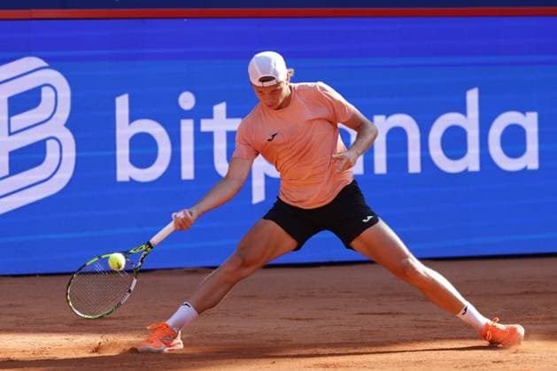 GER, Hamburg, xFSx , ATP 500 , Mens Tennis Tournament Bitpanda Hamburg Open 2025, Round of 16 21 05 2025 Alexandre Muller FRA plays a forehand Copyright: HMBxMedia FernandoxSoares