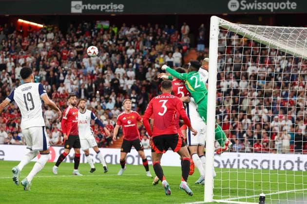 Europa League Football Match - 2024 25 Manchester United, ManU vs Tottenham During the UEFA Europa League Final 2024 25 match on 21 05 2025 in Bilbao, between the English teams Manchester United vs Tottenham at the San Mames stadium In Photo: Andre Onana of FC Manchester United BILBAO Stadio SAN MAMES Catalogna Spagna Copyright: xFABIOxSASSO FPAxFabioxSasso FPAx Manchester Ubited - Tottenaham2025_05_21Fabio Sasso4499