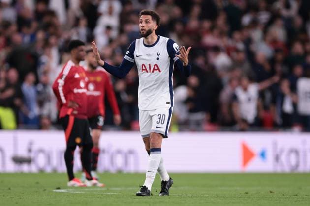 Bilbao, Spain, 21st May 2025. Rodrigo Bentancur of Tottenham Hotspur FC reacts after team Brennan Johnson scored to give the side a 1-0 lead during the Tottenham Hotspur vs Manchester United, ManU UEFA Europa League Final match at San Mames, Bilbao. Picture credit should read: Jonathan Moscrop Sportimage EDITORIAL USE ONLY. No use with unauthorised audio, video, data, fixture lists, club league logos or live services. Online in-match use limited to 120 images, no video emulation. No use in betting, games or single club league player publications. SPI_007_JM_TOTTENHAM_MANUTD_UEL_ SPI-3950-0007