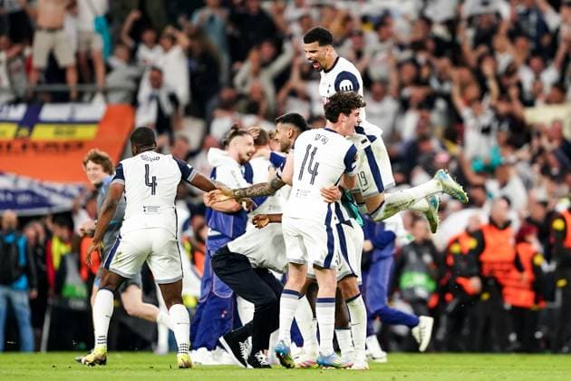 21 05 2025, Bilbao, San Mames, UEFA Europa League Final, Tottenham v Manchester United, Players of Tottenham celebrate their victory Bilbao San Mames Basque Country Spain Copyright: xJustPictures.ch DanielaxPorcellix jp-en-DaPo-20250521-DP109980