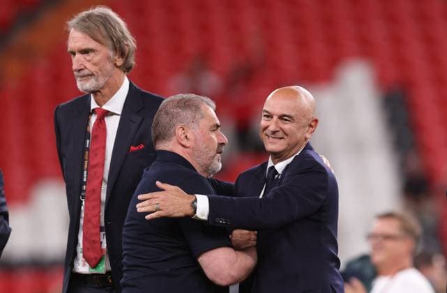 Bilbao, Spain, 21st May 2025. Ange Postecoglou coach of Tottenham shakes hands with Chairman of Tottenham Daniel Levy as Jim Ratcliffe looks on after the Tottenham Hotspur vs Manchester United, ManU UEFA Europa League Final match at San Mames, Bilbao. Picture credit should read: David Klein Sportimage EDITORIAL USE ONLY. No use with unauthorised audio, video, data, fixture lists, club league logos or live services. Online in-match use limited to 120 images, no video emulation. No use in betting, games or single club league player publications. SPI_216_DK_Tottenham_Man_Utd SPI-3943-0219