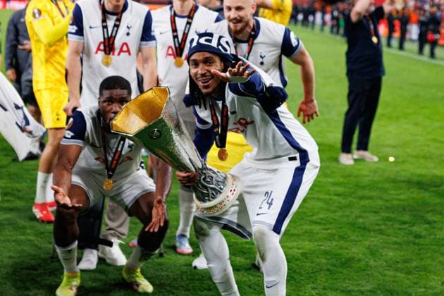Djed Spence seen during UEFA Europa League 2025 final game between Tottenham Hotspur FC and Manchester United, ManU FC (Maciej Rogowski) Bilbao San Mames Spain Copyright: xMaciejxRogowskix tottenhammanu2425-091