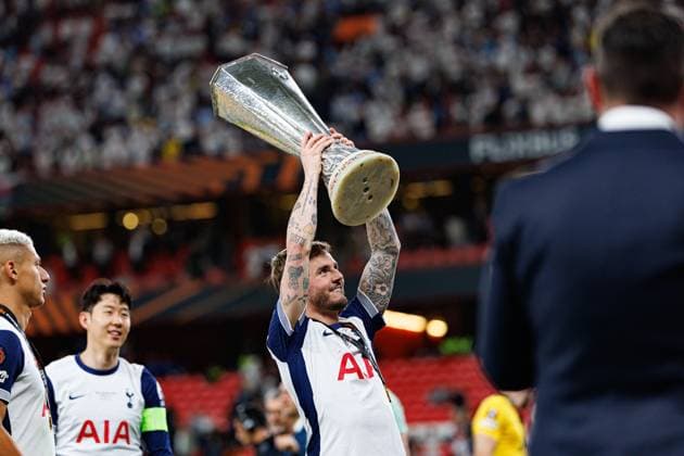 James Maddison seen during UEFA Europa League 2025 final game between Tottenham Hotspur FC and Manchester United, ManU FC (Maciej Rogowski) Bilbao San Mames Spain Copyright: xMaciejxRogowskix tottenhammanu2425-138