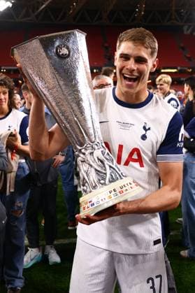 Bilbao, Spain, 21st May 2025. Micky van de Ven of Tottenham with the trophy after his team win during the Tottenham Hotspur vs Manchester United, ManU UEFA Europa League Final match at San Mames, Bilbao. Picture credit should read: David Klein Sportimage EDITORIAL USE ONLY. No use with unauthorised audio, video, data, fixture lists, club league logos or live services. Online in-match use limited to 120 images, no video emulation. No use in betting, games or single club league player publications. SPI_264_DK_Tottenham_Man_Utd SPI-3943-0267