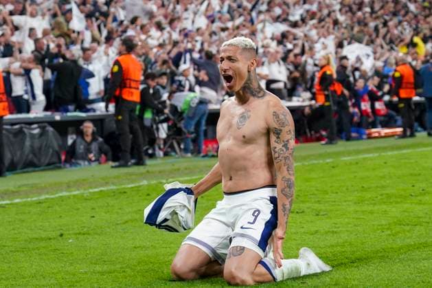 Tottenham Hotspur FC v Manchester United, ManU FC Tottenham Hotspur forward Richarlison (9) celebrates winning during the Tottenham Hotspur FC v Manchester United FC UEFA Europa League Final at the Estadio de San MamÃ s, Bilbao, Biscay, Spain on 21 May 2025 Credit: Eleanor Hoad Every Second Media Editorial use only. All images are copyright Every Second Media Limited. No images may be reproduced without prior permission. Copyright: xIMAGO EveryxSecondxMediax ESM-1483-0029 EleanorxHoadx xEveryxSecondxMediax