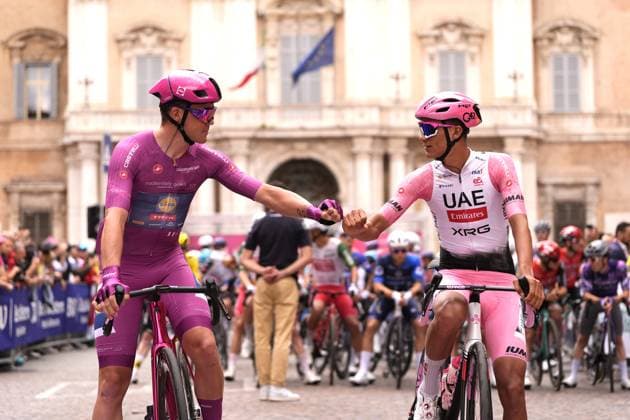 Pedersen Mads of Lidl-Trek, Del Toro Romero Isaac of Uae Team Emirates Xrg at the start of the stage 12 of the Giro d™Italia from Modena to Viadana (Oglio-Po), Italy - Thursday, May 22, 2025. - cycling.  Copyright: xFabioxFerrari LaPressex