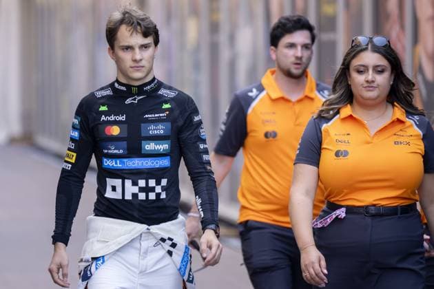 MONACO - Oscar Piastri (McLaren) on arrival at the Circuit de Monaco for the media day leading up to the Monaco Grand Prix. ANP SANDER KING xVIxANPxSportx xxANPxIVx 528308131 originalFilename: 528308131.jpg