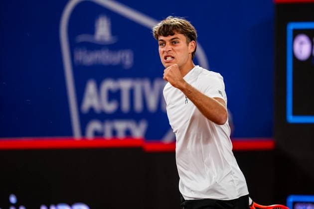 HAMBURG, GERMANY - MAY 22: Flavio Cobolli of Italy celebrates a point in his Men s Singles Quarter Final match against Roberto Bautista Agut of Spain during Day Six of the Bitpanda Hamburg Open at Am Rothenbaum on May 22, 2025 in Hamburg, Germany. (Photo by Rene Nijhuis) SPO  Copyright: xRenexNijhuis