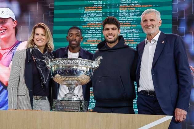 May 22, 2025, Paris, Paris, France: Amo lie Mauresmo, Ousman Dembele (PSG football player), Carlos Alcaraz, Gilles Moretton during the draw of the tennis Grand Slam of Roland Garros 2025, at Roland Garros Stadium - on May 22 2025.Paris - France Paris France - ZUMAb253 20250522_zsp_b253_053 Copyright: xLoicxBaratouxx