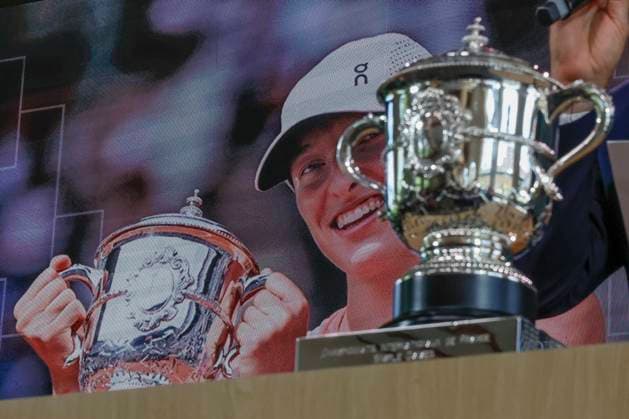 May 22, 2025, Paris, Paris, France: TWomen s trophy during the draw of the tennis Grand Slam of Roland Garros 2025, at Roland Garros Stadium - on May 22 2025.Paris - France Paris France - ZUMAb253 20250522_zsp_b253_063 Copyright: xLoicxBaratouxx