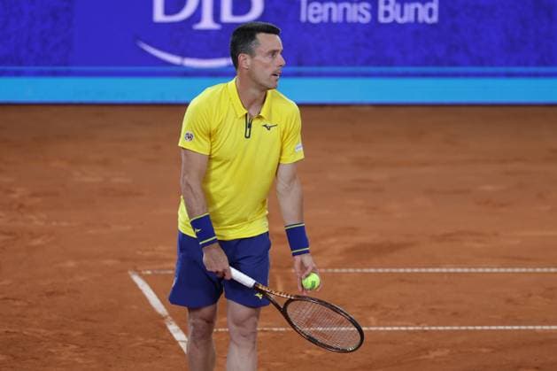 GER, Hamburg, xFSx , ATP 500 , Mens Tennis Tournament Bitpanda Hamburg Open 2025, Quarterfinals , 22 05 2025 Roberto Bautista Agut ESP makes a serve Copyright: HMBxMedia FernandoxSoares