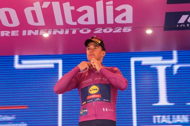 Pedersen Mads of Lidl-Trek, during the awards ceremony at the stage 12 of the Giro d™Italia from Modena to Viadana (Oglio-Po), Italy - Thursday, May 22, 2025. - cycling.  Copyright: xFabioxFerrari LaPressex