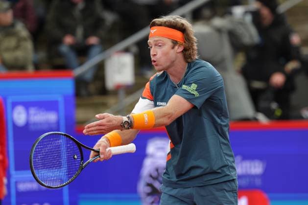 GER, Hamburg, xFSx , ATP 500 , Mens Tennis Tournament Bitpanda Hamburg Open 2025, Quarterfinals , 22 05 2025 Andrey Rublev RUS disappointed, looking disappointed, dissapointed, sad, frustrated, frustrated, frustrated Copyright: HMBxMedia FernandoxSoares