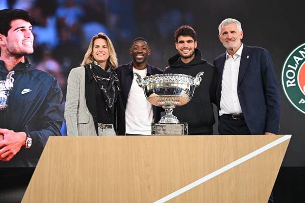 Draw for the Roland Garros tennis tournament in the presence of Gilles Moretton, President of the French Tennis Federation and Amelie Mauresmo, Director of the Roland Garros Tournament, with Ousmane Dembele of PSG as guest of honor, on May 22, 2025. - 22 05 2025 - France Ile-de-France (region) Paris - Draw, Roland Garros 2025, in Paris on May 22, 2025 JulienxMattiax xLexPictorium  LePictorium_0308639.jpg