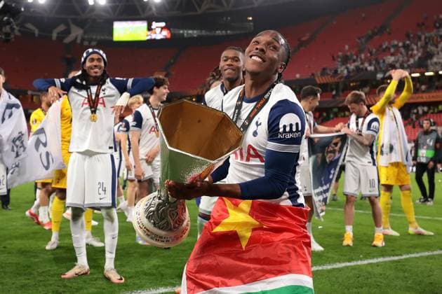 Bilbao, Spain, 21st May 2025. Mathys Tel of Tottenham Hotspur FC celebrates with the trophy following the 1-0 victory in the Tottenham Hotspur vs Manchester United, ManU UEFA Europa League Final match at San Mames, Bilbao. Picture credit should read: Jonathan Moscrop Sportimage EDITORIAL USE ONLY. No use with unauthorised audio, video, data, fixture lists, club league logos or live services. Online in-match use limited to 120 images, no video emulation. No use in betting, games or single club league player publications. SPI_143_JM_TOTTENHAM_MANUTD_UEL_ SPI-3950-0143