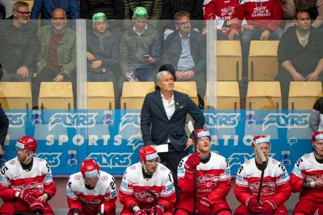 Denmark IIHF Hockey Worlds Canada vs Denmark Head Coach Mikael Gath, Denmark during the quarter final match between Canada and Denmark at the IIHF Ice Hockey World Championships in Herning, Denmark, Thursday May 22, 2025 , Herning Denmark Mors  Copyright: BoxAmrstrupx xRitzauxScanpix BoxAmstrupx spdk20250522-210145-L