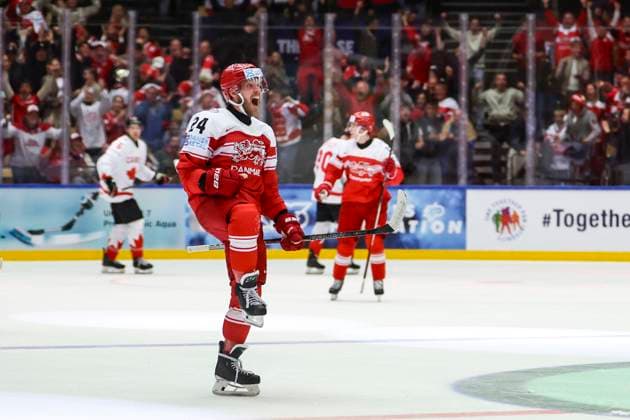 Eishockey, WM, Kanada - Dänemark Ice hockey, Eishockey - IIHF WC 2025 HERNING,DENMARK,22.MAY.25 - ICE HOCKEY - IIHF Ice Hockey World Championship, WM, Weltmeisterschaft 2025, quarterfinal, Canada vs Denmark. Image shows the rejoicing of Nikolaj Ehlers (DEN).  GEPAxpictures xMaticxKlansek